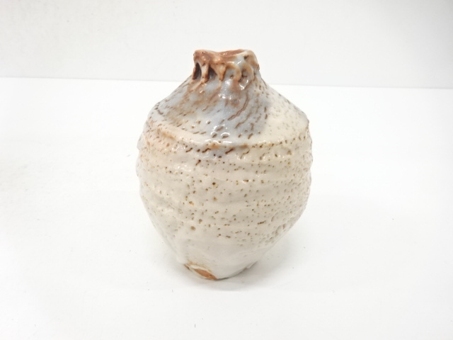  作家物　志野　花入